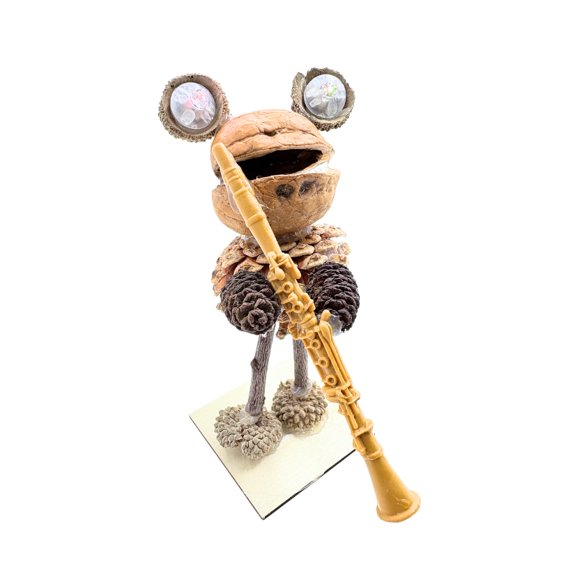 SEED CLARINET PLAYER
