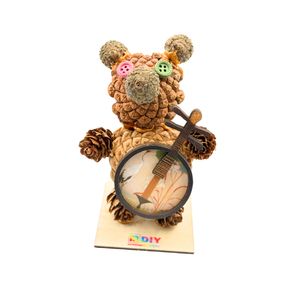 CLASSICAL MOONQIN BEAR