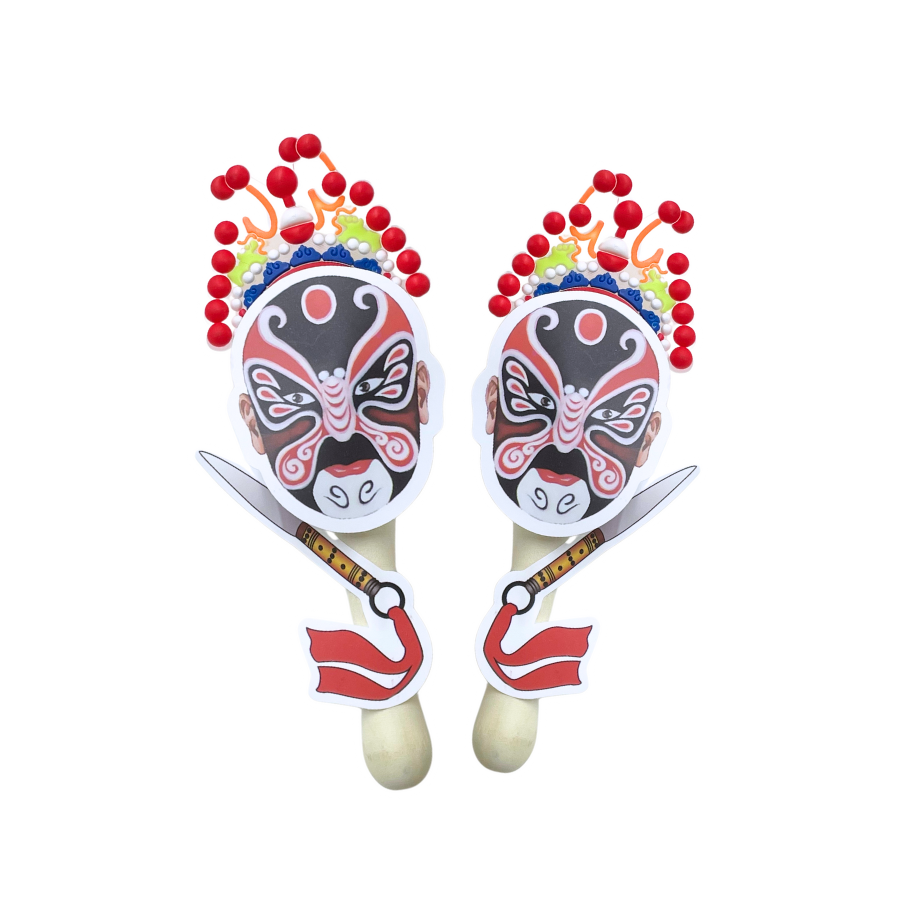 FEMALE ROLE MARACAS