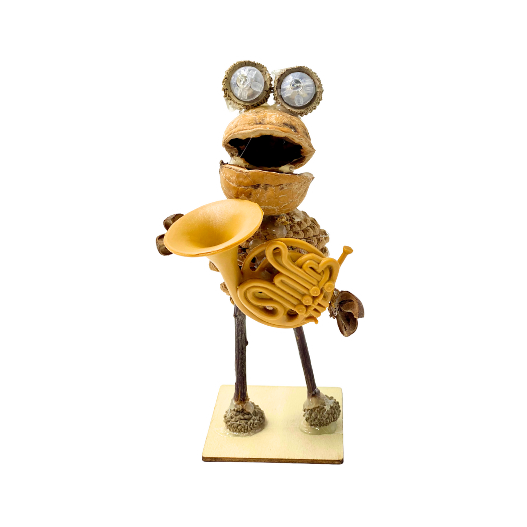 SEED FRENCH HORN PLAYER