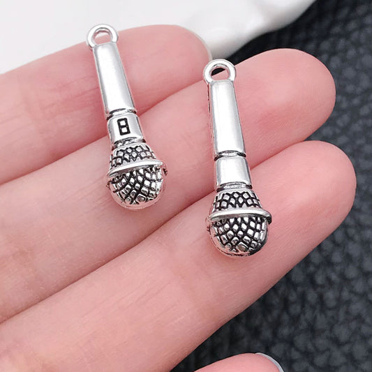 Z1007 SILVER MICROPHONE